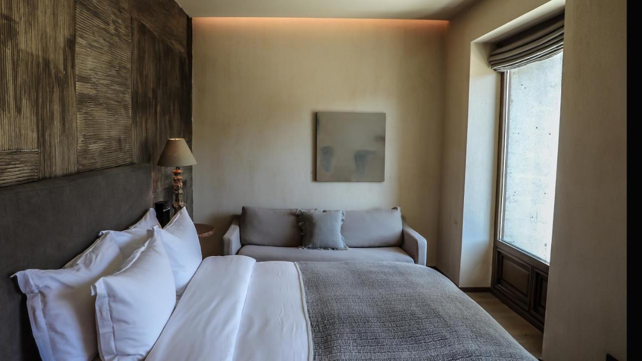 Deqen Sunyata Hotel. Deqin Meili מראה חיצוני תמונה