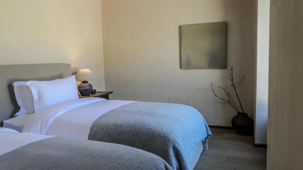 Deqen Sunyata Hotel. Deqin Meili מראה חיצוני תמונה